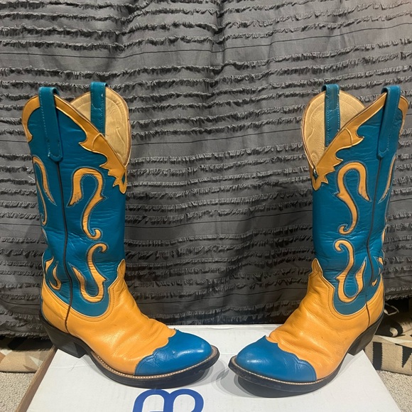 Vintage custom made Anderson Bean ladies cowboy boots 6.5B - Picture 2 of 10